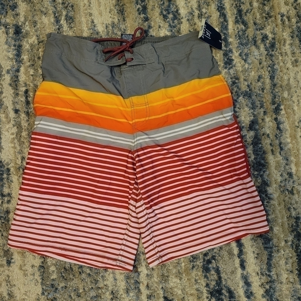 Nwt George swim trunks size Medium